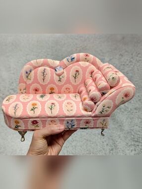 New Jewelry Floral Pink Mini Chaise Lounge Sofa Box